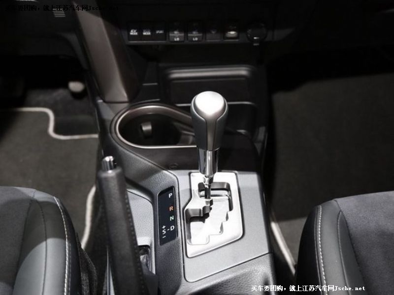 豐田RAV4(進口)
其它與改裝第7張
點擊查看下一張清晰大圖