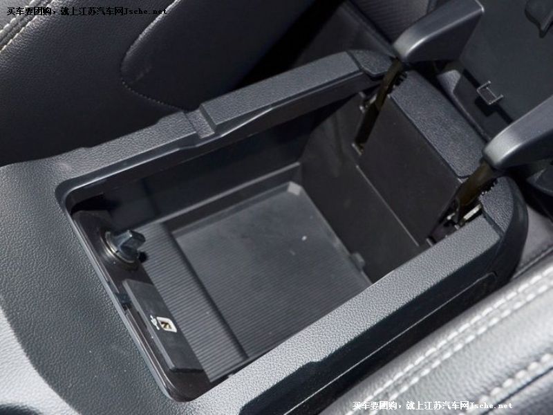 Mustang
܇ε7
c(din)鿴һD