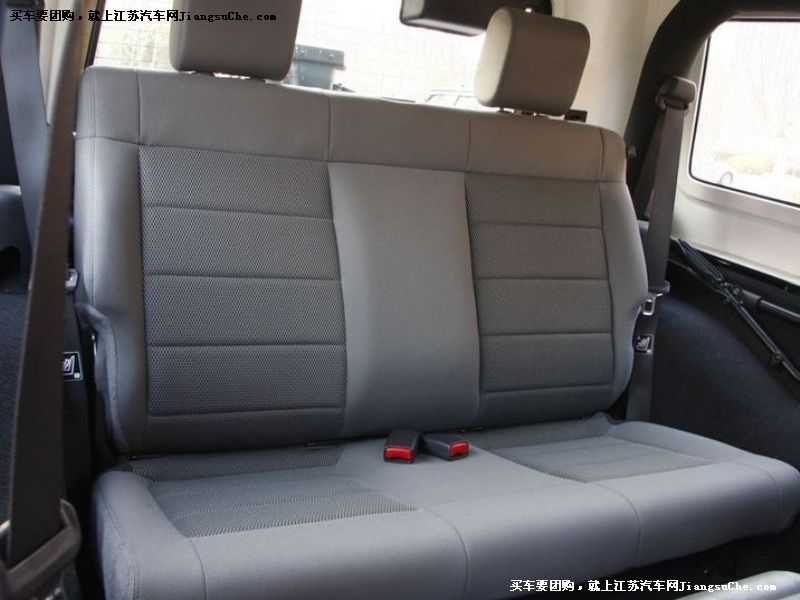 牧馬人
車廂座椅第7張
點擊查看下一張清晰大圖