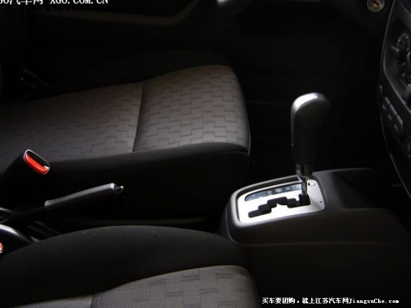 吉姆尼
車廂座椅第7張
點擊查看下一張清晰大圖