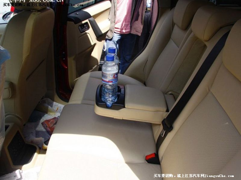 神行者2
車廂座椅第7張
點擊查看下一張清晰大圖