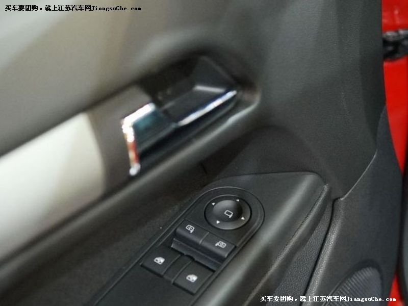 雅特
車廂座椅第7張
點擊查看下一張清晰大圖