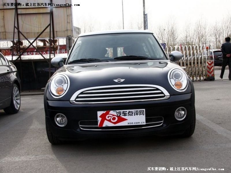 Clubman
車身外觀第7張
點擊查看下一張清晰大圖
