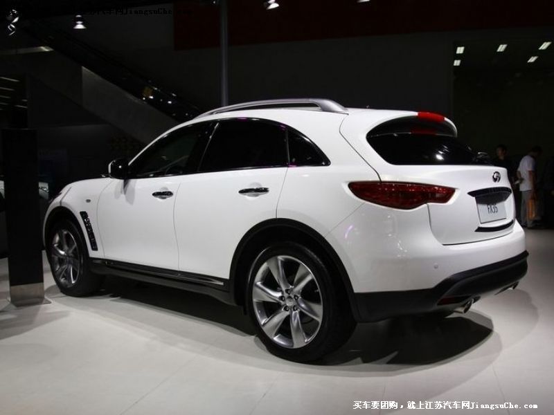 英菲尼迪FX
車身外觀第7張
點擊查看下一張清晰大圖
