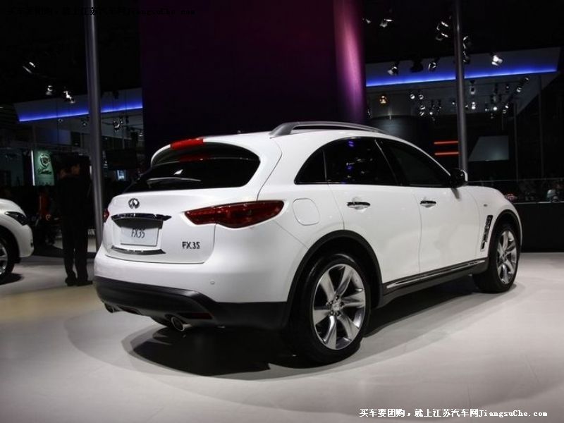 英菲尼迪FX
車身外觀第7張
點擊查看下一張清晰大圖