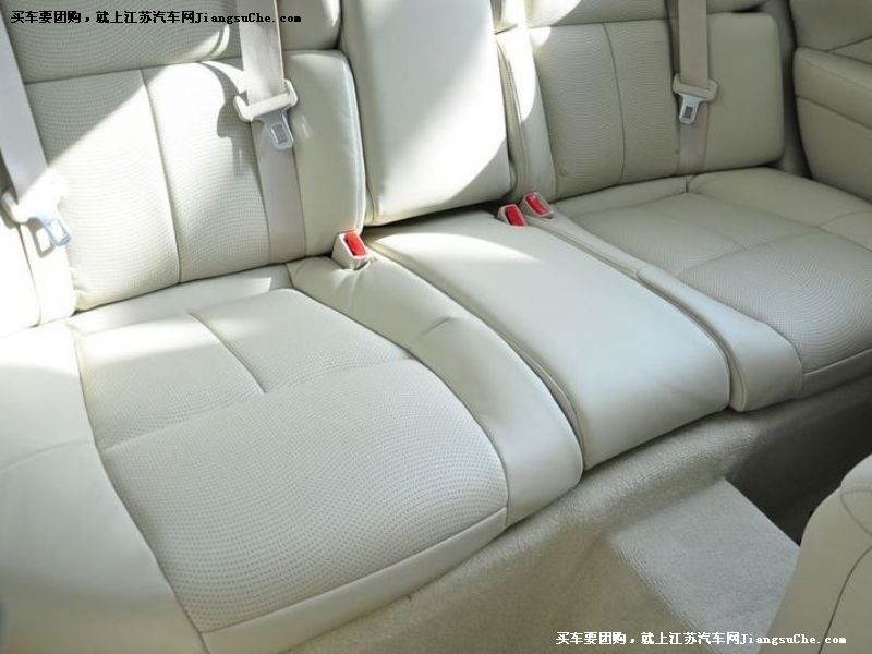 英菲尼迪M系
車廂座椅第7張
點擊查看下一張清晰大圖