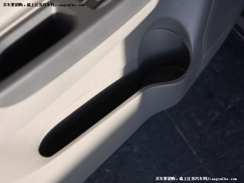 悅翔
車廂座椅第7張
點擊查看下一張清晰大圖