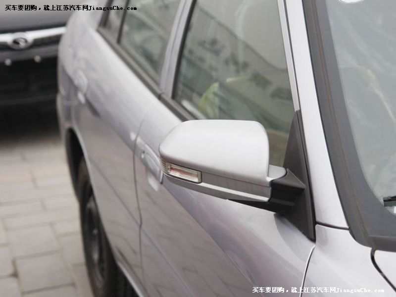 V3菱悅
其它與改裝第7張
點(diǎn)擊查看下一張清晰大圖