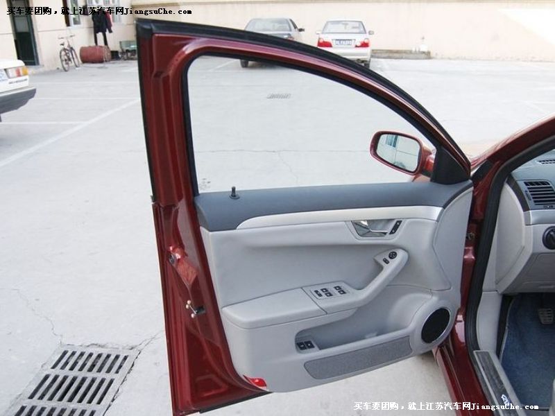 瑞麒G5
車廂座椅第7張
點擊查看下一張清晰大圖