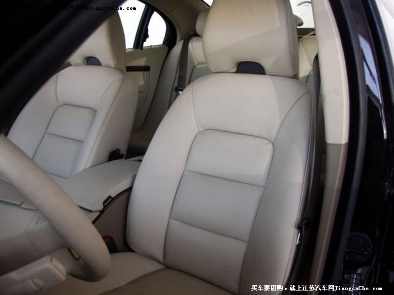 沃爾沃S80L
車廂座椅第7張
點擊查看下一張清晰大圖