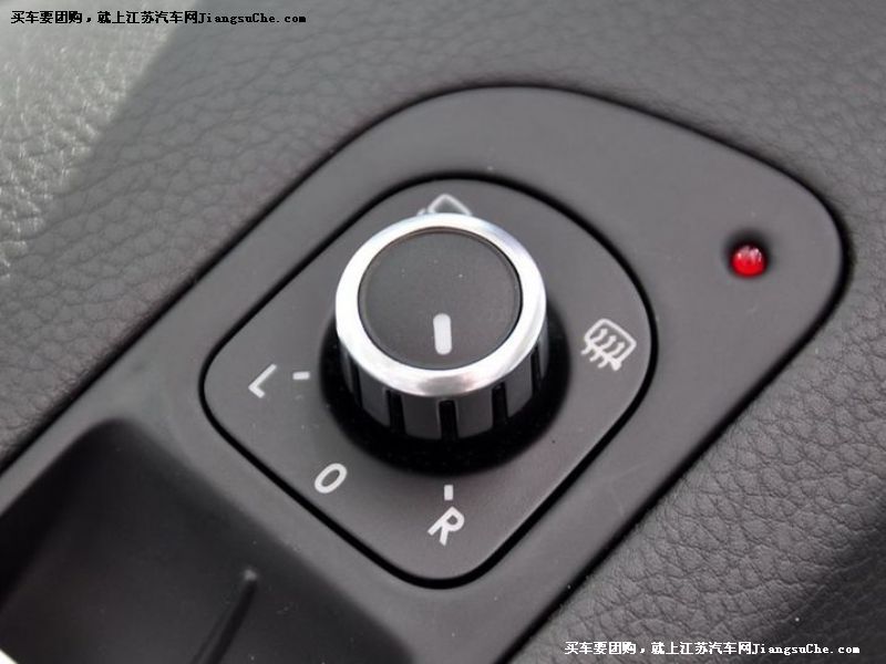 途觀
車廂座椅第7張
點擊查看下一張清晰大圖